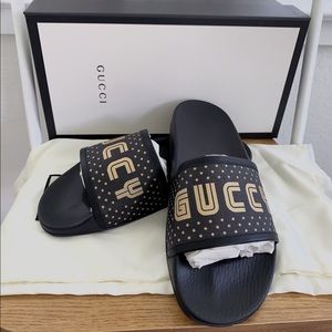 Gucci women supreme guccy star sandals
